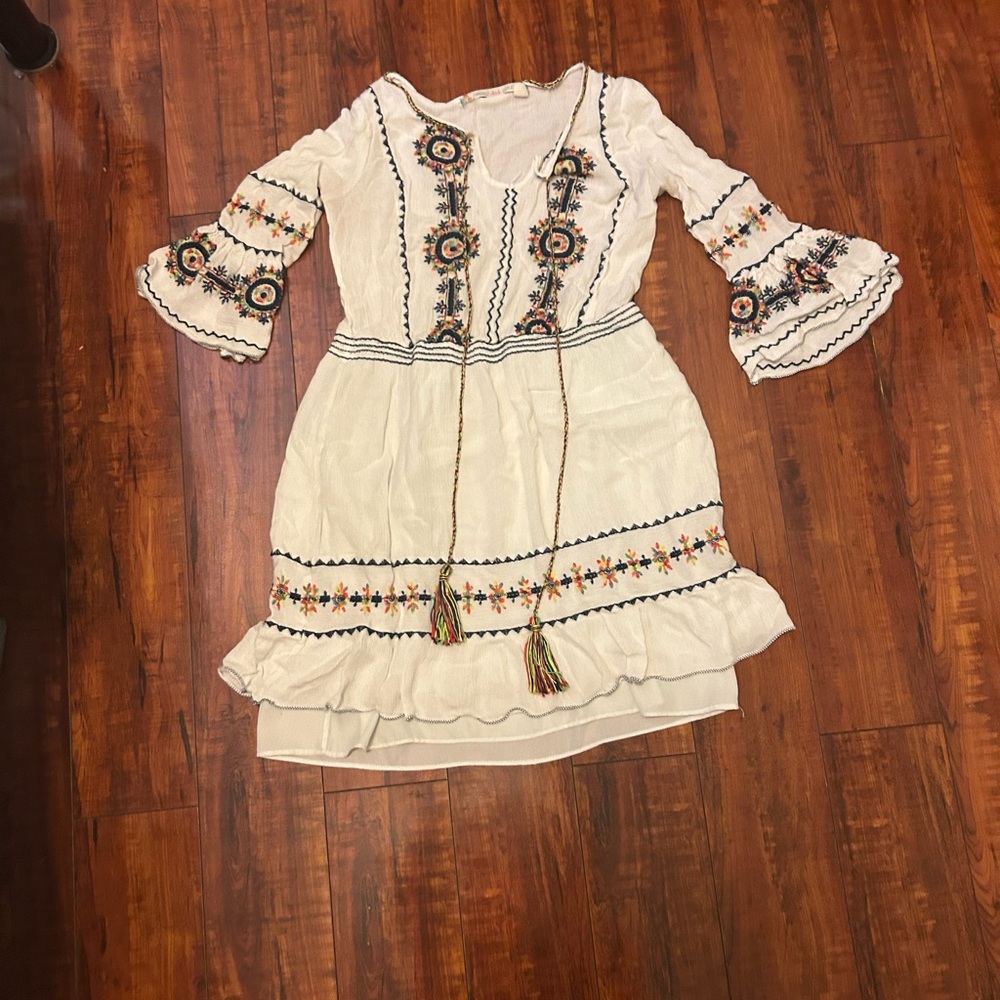 Bohemian Embroidered Long Sleeve Dress